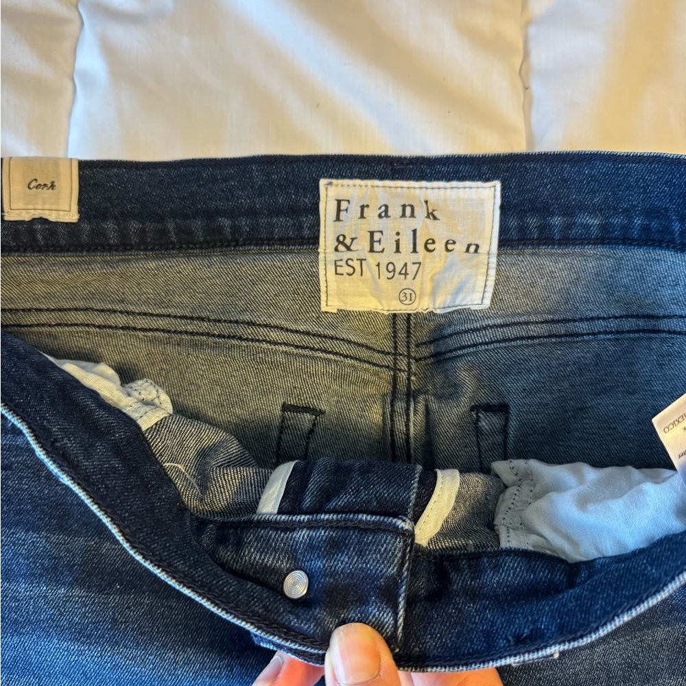 Frank & Eileen Cork Jeans- Every Day wash - Picture 2 of 3